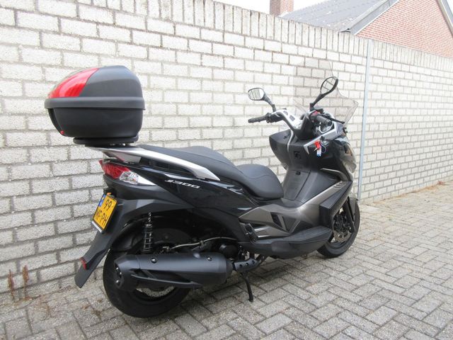 kawasaki - j-300
