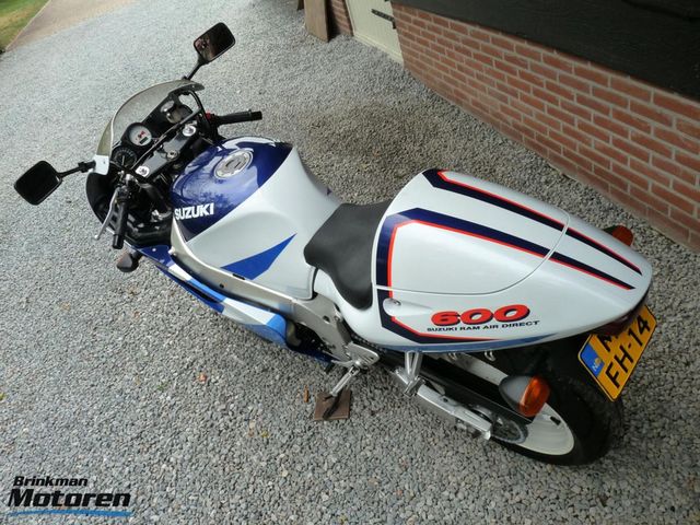 suzuki - gsx-r-600