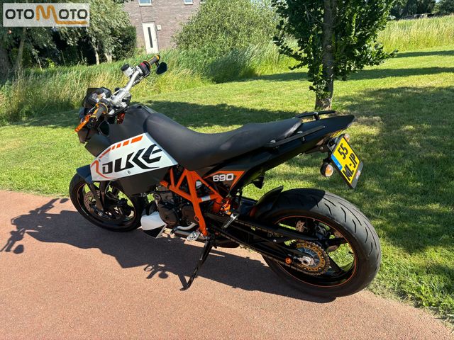ktm - 690-duke-r