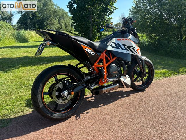 ktm - 690-duke-r