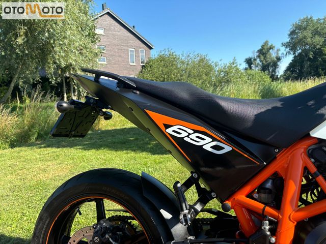 ktm - 690-duke-r