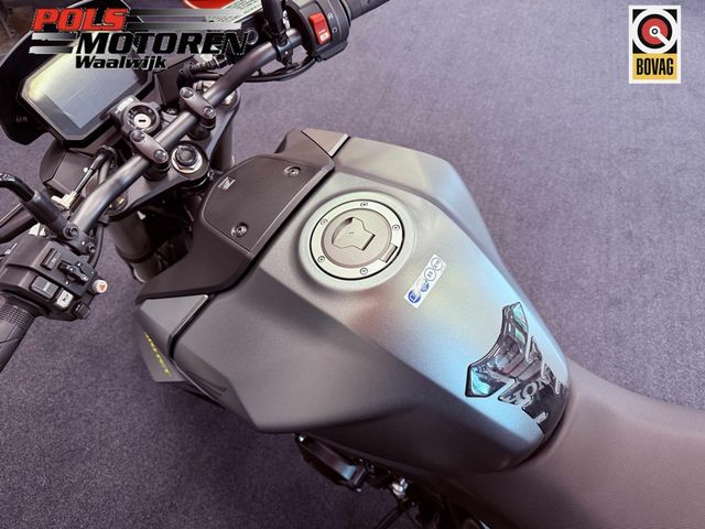 honda - cb-750-hornet