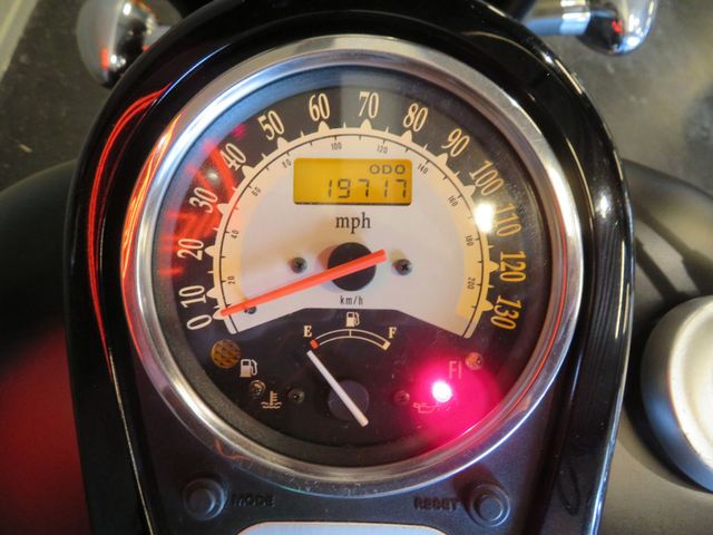 kawasaki - vn-900-custom