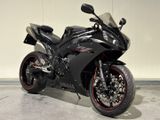 YAMAHA YZF R1