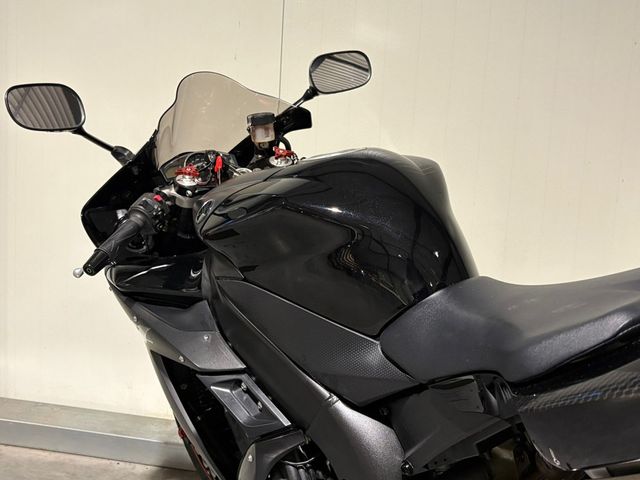 yamaha - yzf-r1