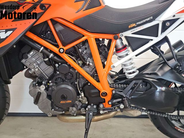 ktm - 1290-super-duke-r