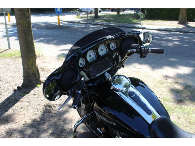 harley-davidson - street-glide-flhx