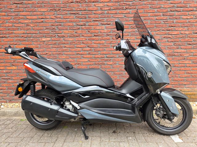 yamaha - x-max-300-tech-max
