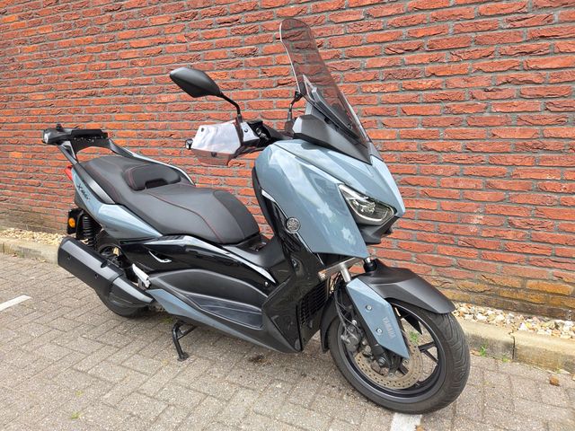 yamaha - x-max-300-tech-max