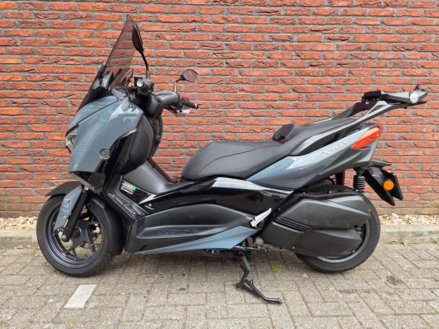 yamaha - x-max-300-tech-max