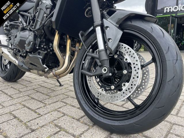 kawasaki - z900
