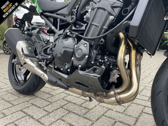 kawasaki - z900