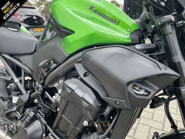 kawasaki - z900