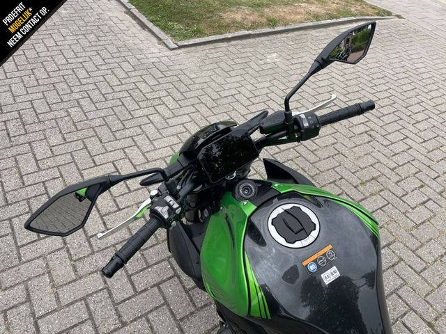 kawasaki - z900