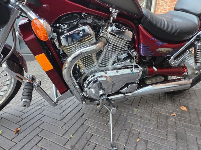 suzuki - vs-800-intruder