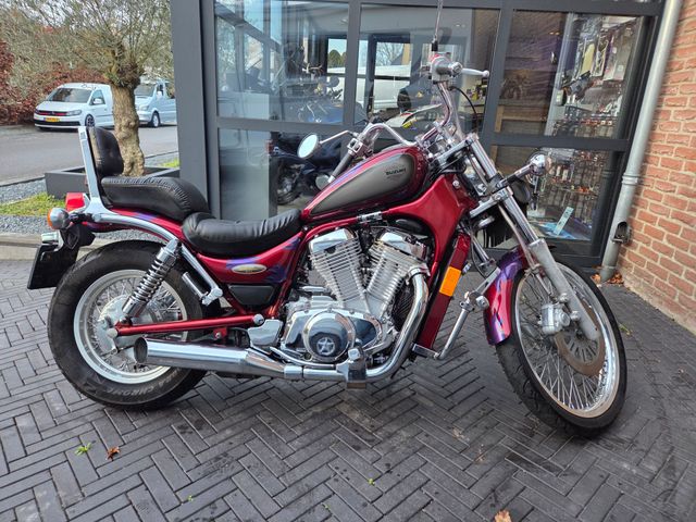 suzuki - vs-800-intruder