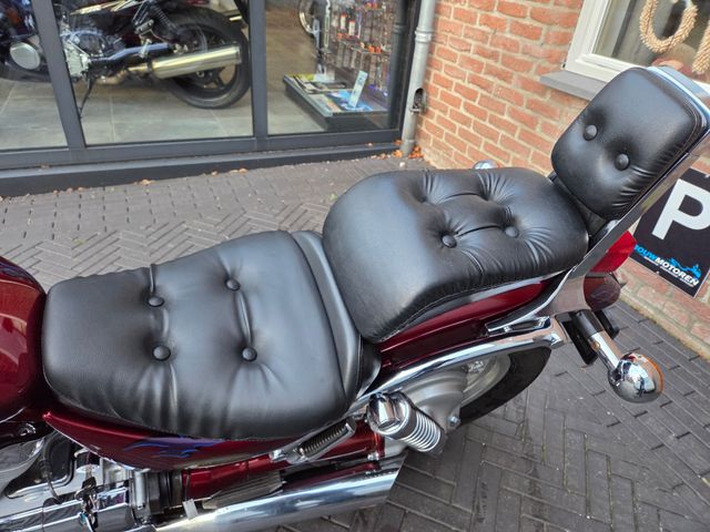 suzuki - vs-800-intruder