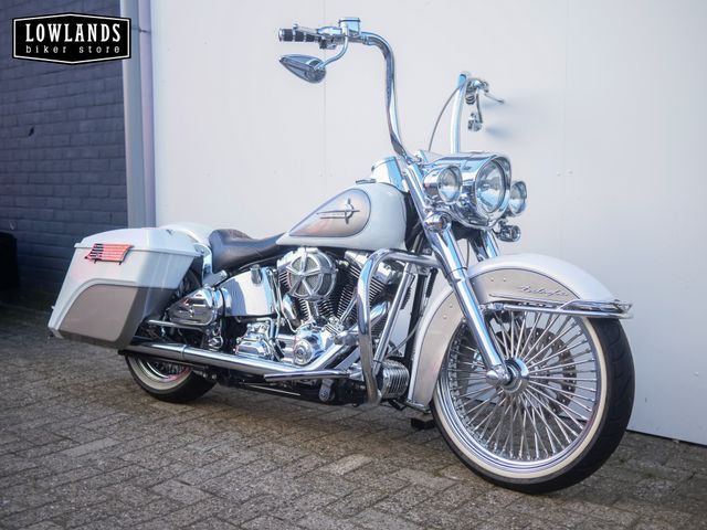 harley-davidson - softail-deluxe