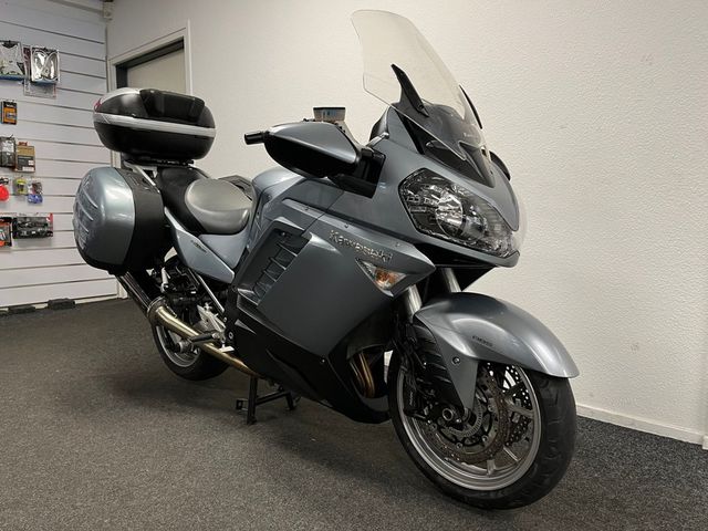 kawasaki - gtr-1400