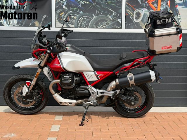 moto-guzzi - v-85-tt-evocative-graphics-850
