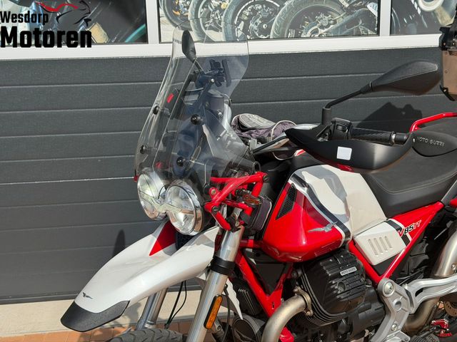 moto-guzzi - v-85-tt-evocative-graphics-850