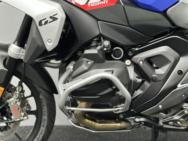 bmw - r-1300-gs-adventure-trophy