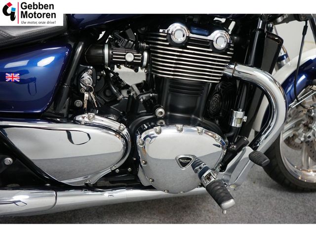 triumph - thunderbird