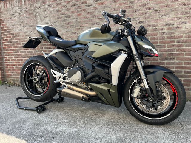 ducati - streetfighter-v2