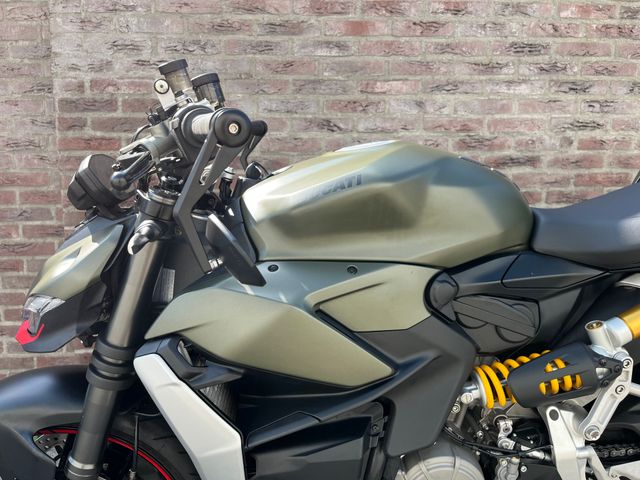 ducati - streetfighter-v2