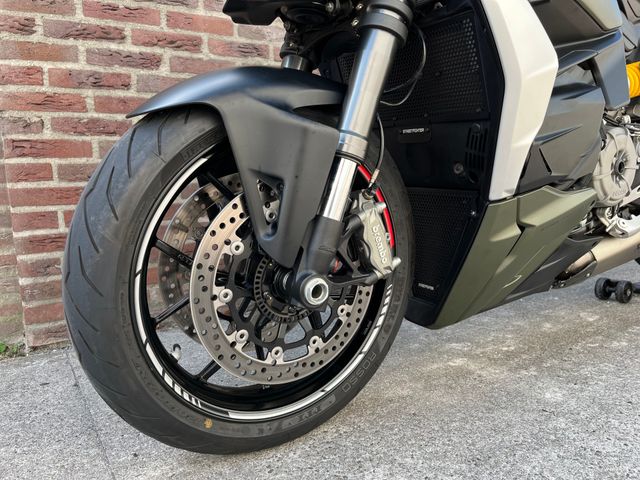 ducati - streetfighter-v2