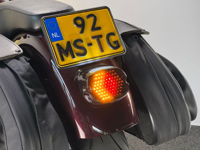 harley-davidson - street-bob-fxdb