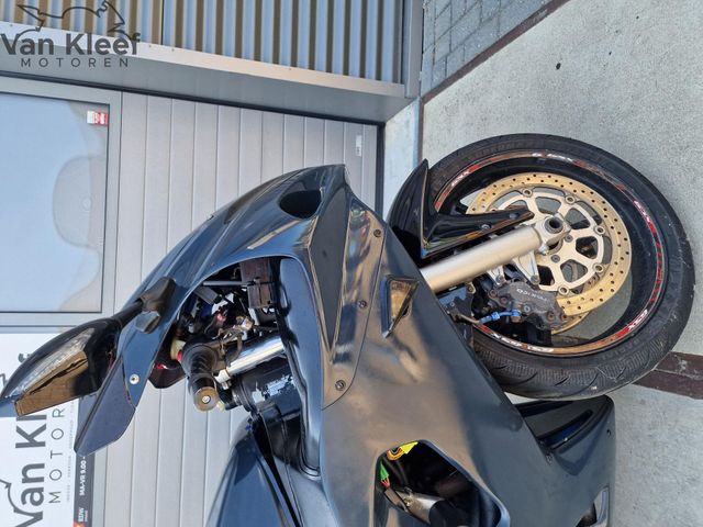 suzuki - gsx-r-600
