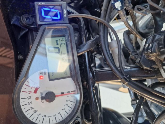 suzuki - gsx-r-600