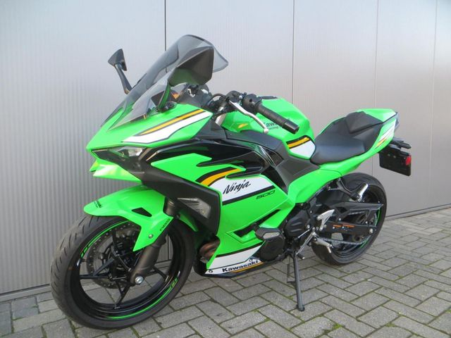 kawasaki - ninja-500-se