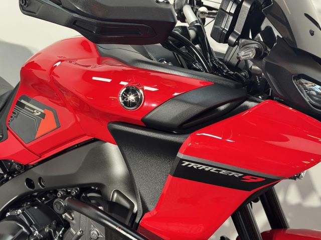 yamaha - tracer-9