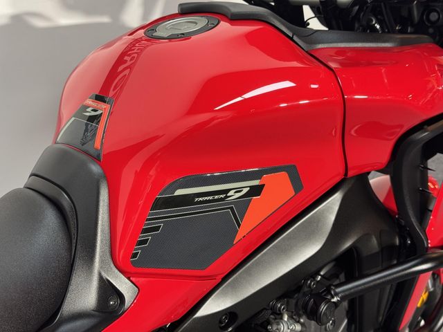 yamaha - tracer-9