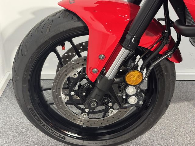 yamaha - tracer-9