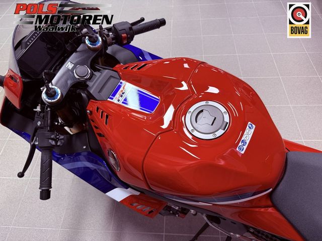 honda - cbr-1000-rr-fireblade-sp