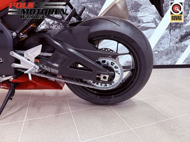 honda - cbr-1000-rr-fireblade-sp