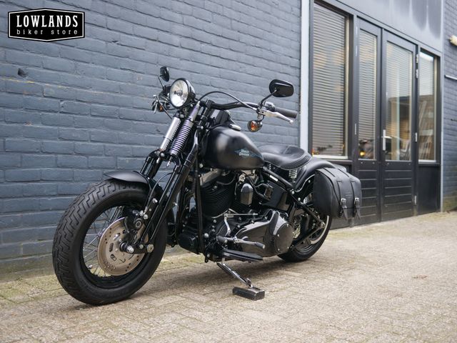 harley-davidson - cross-bones-flstsb