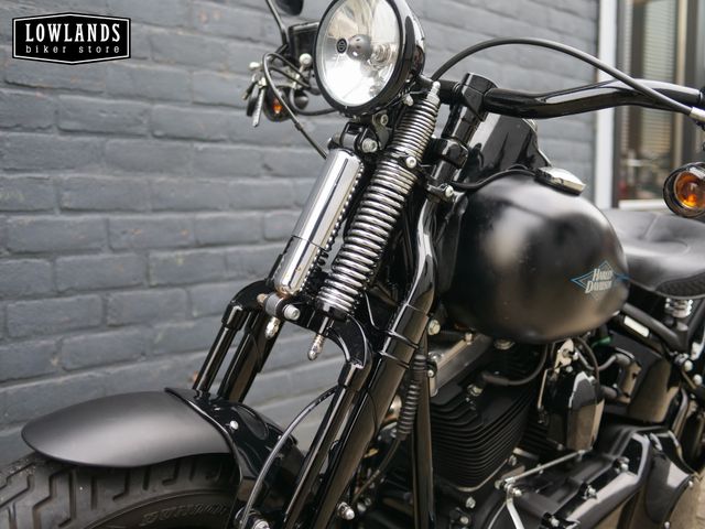 harley-davidson - cross-bones-flstsb