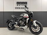 TRIUMPH TRIDENT 660