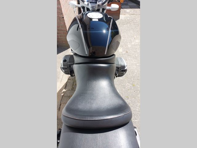 bmw - r-1100-r-abs