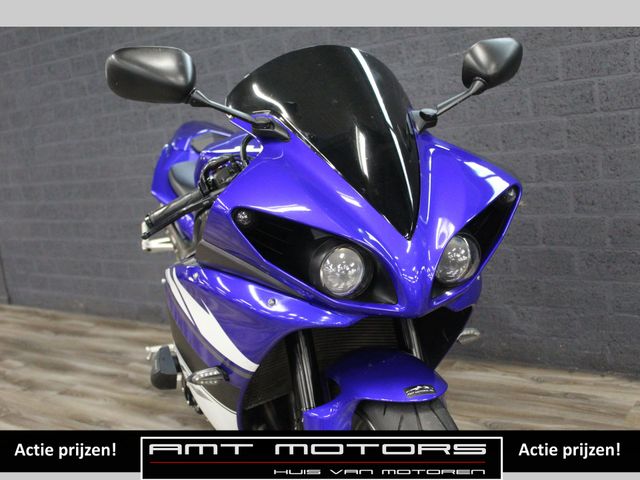 yamaha - r1