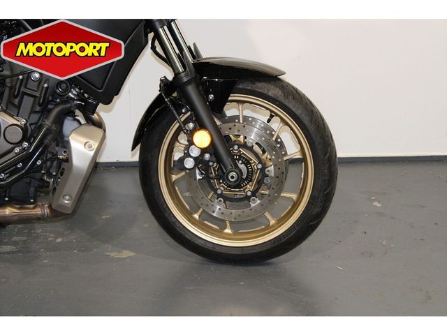 yamaha - tracer-7-gt