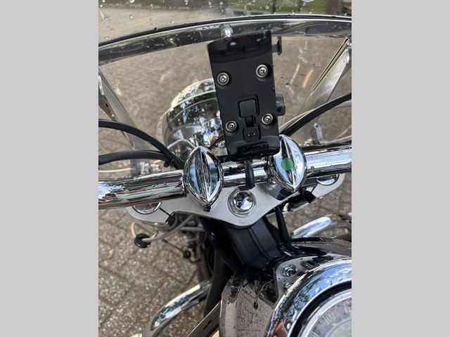 kawasaki - vn-900-classic