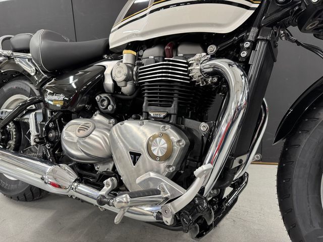 triumph - bonneville-speedmaster