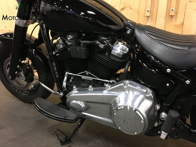 harley-davidson - softail-slim-107