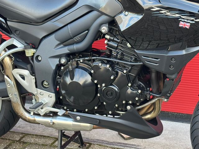 triumph - tiger-1050-abs