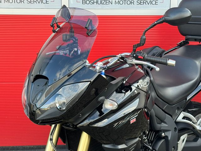 triumph - tiger-1050-abs